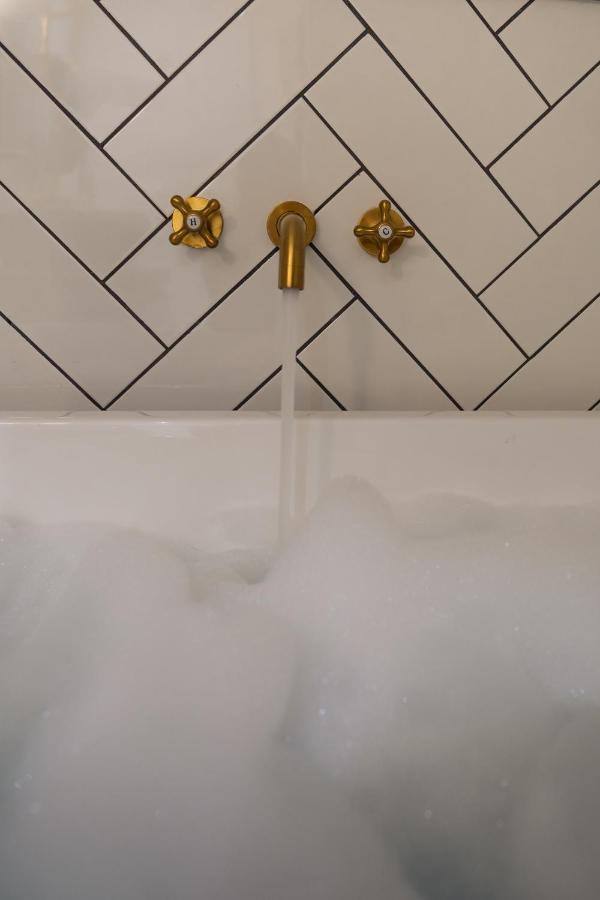 Apartmán Loft On The Crescent - 5 Star Scottish Luxury - Prime West End Location Glasgow Exteriér fotografie